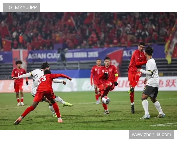 国家队集训启动联赛焦点对决引发新赛季足球热潮持续升温备受关注