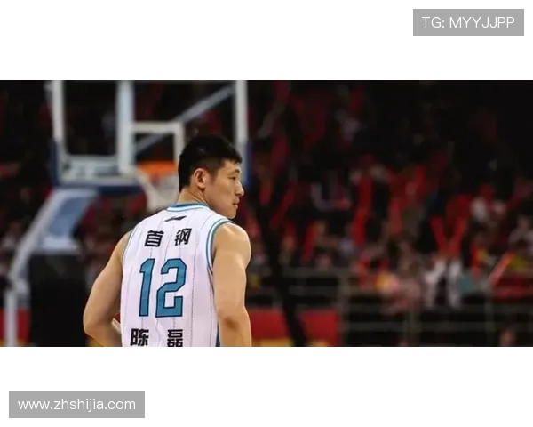 欧洲豪门对决掀高潮新赛季转会动态与阵容重组引发热议广泛关注中